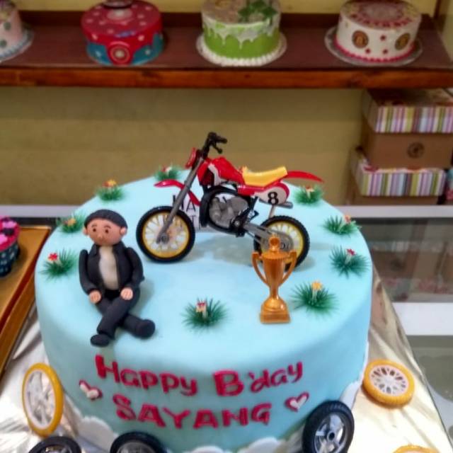 Detail Cake Ultah Gambar Motor Nomer 4