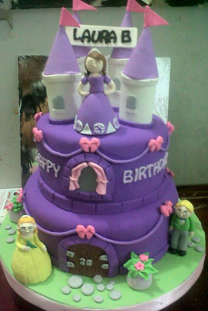 Detail Cake Ultah Warna Ungu Nomer 33