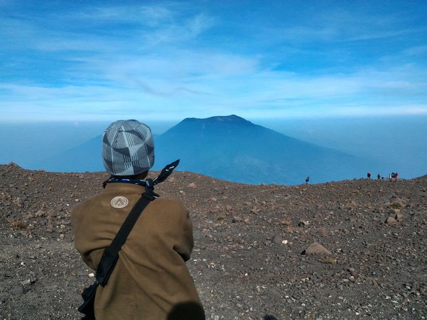 Detail Caloring Gambar Pemandangan Gunung Yang Bikin Pengen Muncak Nomer 37