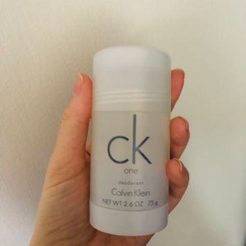 Detail Calvin Klein Escape Deodorant Nomer 45