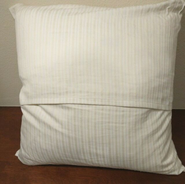 Detail Calvin Klein Feather Pillow Nomer 13