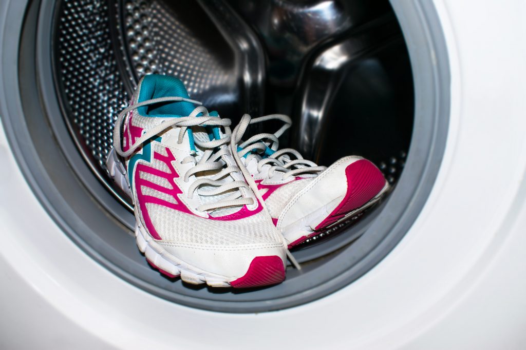 Detail Can I Put My Crocs In The Washing Machine Nomer 49