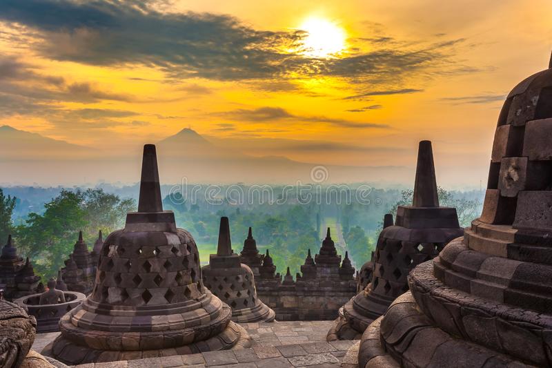 Detail Candi Borobudur Hd Nomer 57