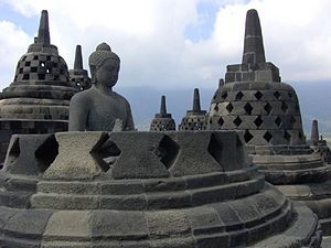 Detail Candi Dan Stupa Nomer 20