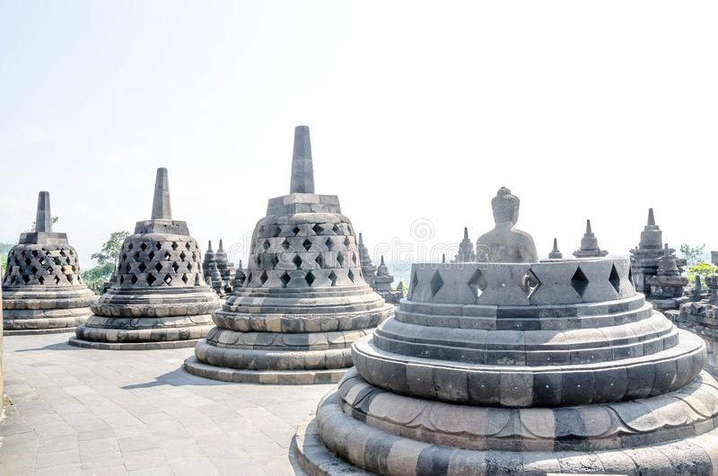 Detail Candi Dan Stupa Nomer 33