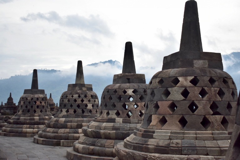 Detail Candi Dan Stupa Nomer 40