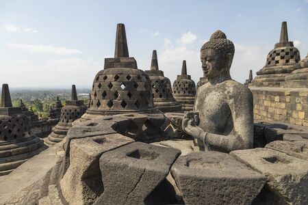 Detail Candi Dan Stupa Nomer 46