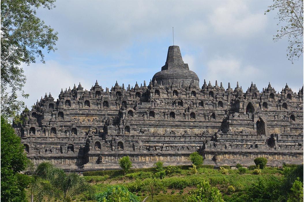 Detail Candi Dan Stupa Nomer 49