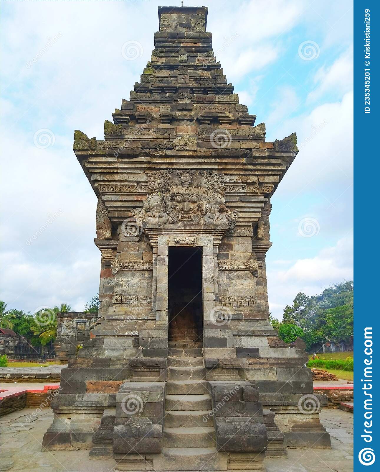 Detail Candi Penataran Png Nomer 14