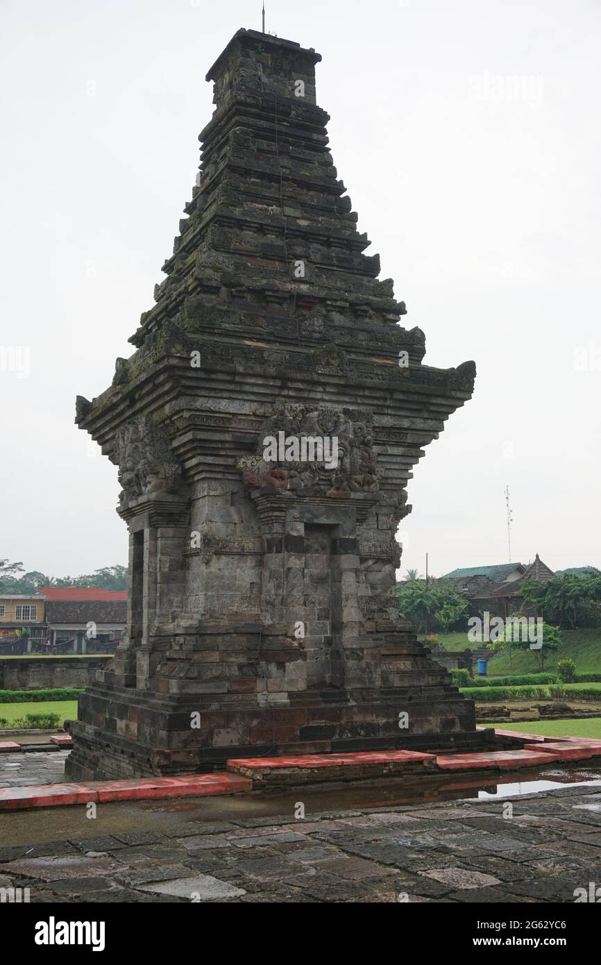 Detail Candi Penataran Png Nomer 16