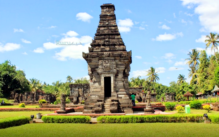 Detail Candi Penataran Png Nomer 7