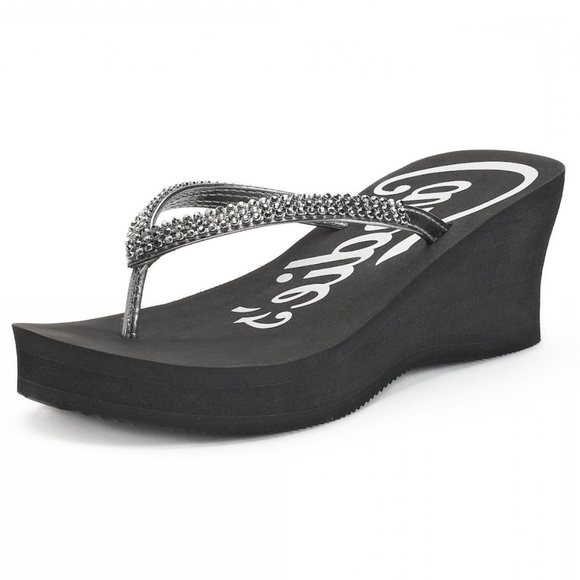Detail Candies Flip Flops Nomer 13