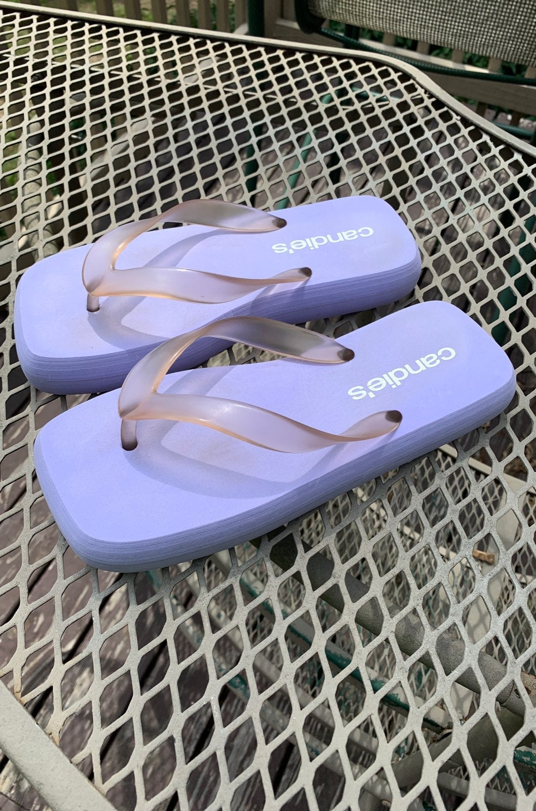 Detail Candies Flip Flops Nomer 47