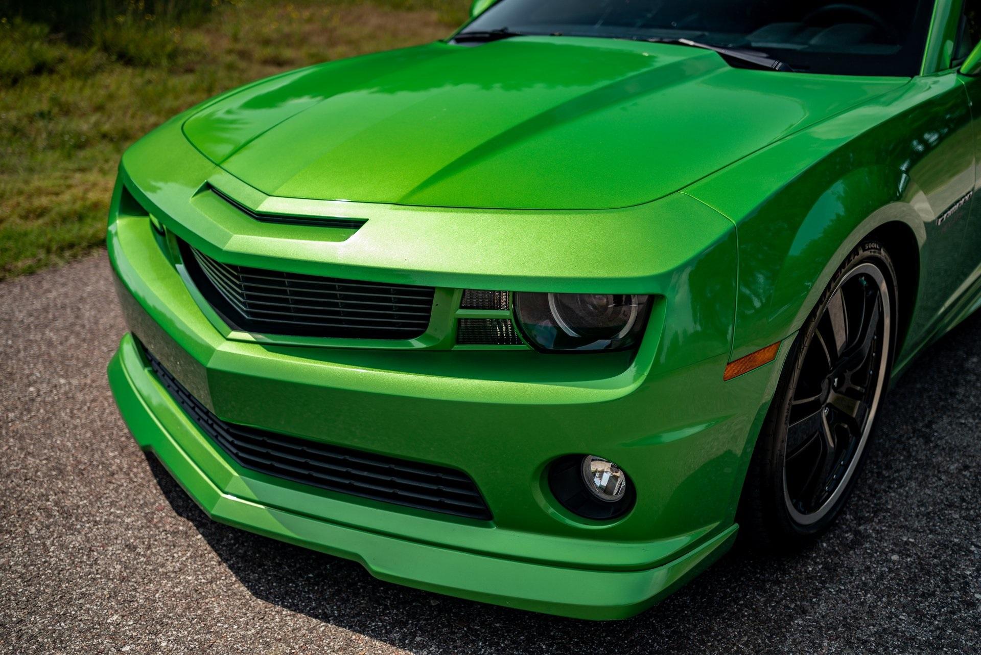 Detail Candy Apple Green Camaro Nomer 40