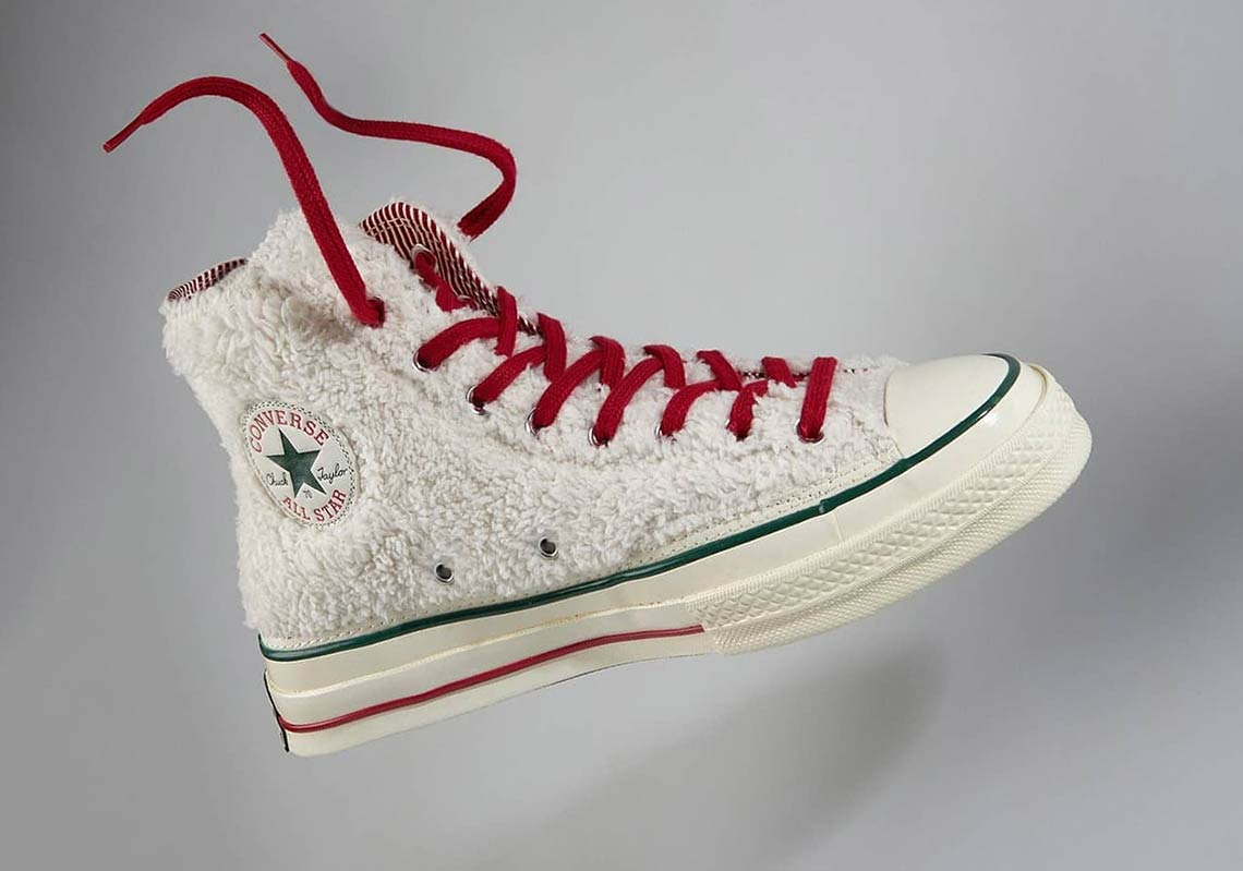 Detail Candy Cane Converse Nomer 47