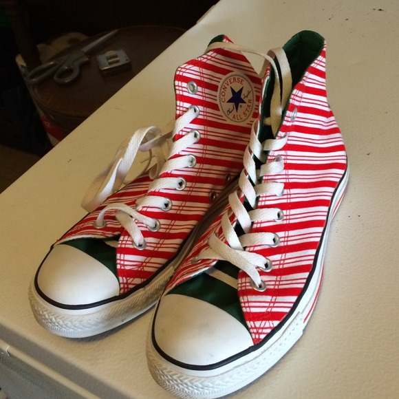 Detail Candy Cane Converse Nomer 6