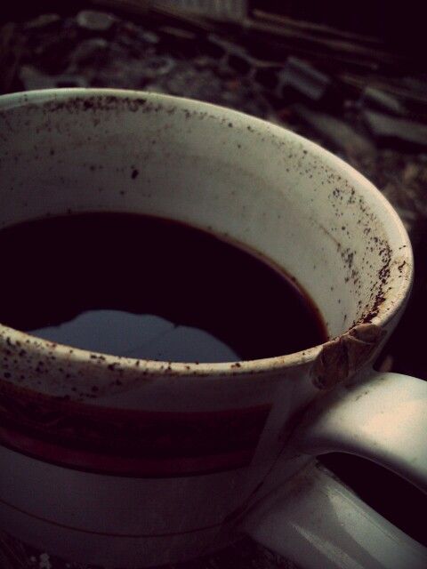 Detail Cangkir Kopi Hitam Nomer 3