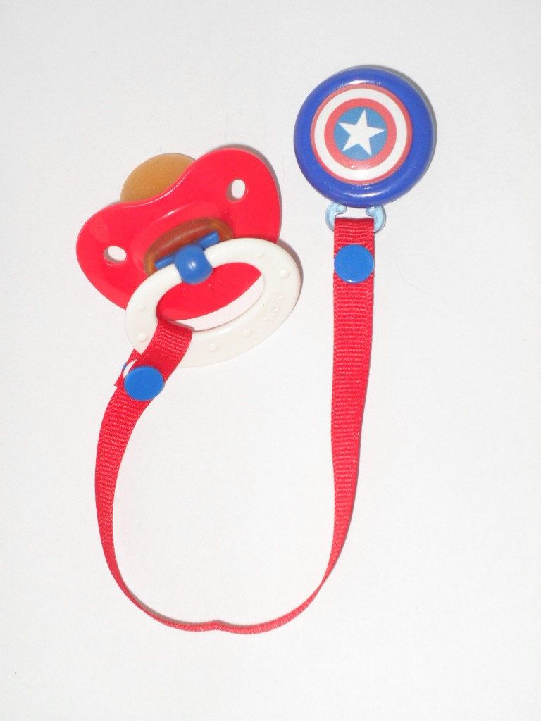 Captain America Pacifier - KibrisPDR