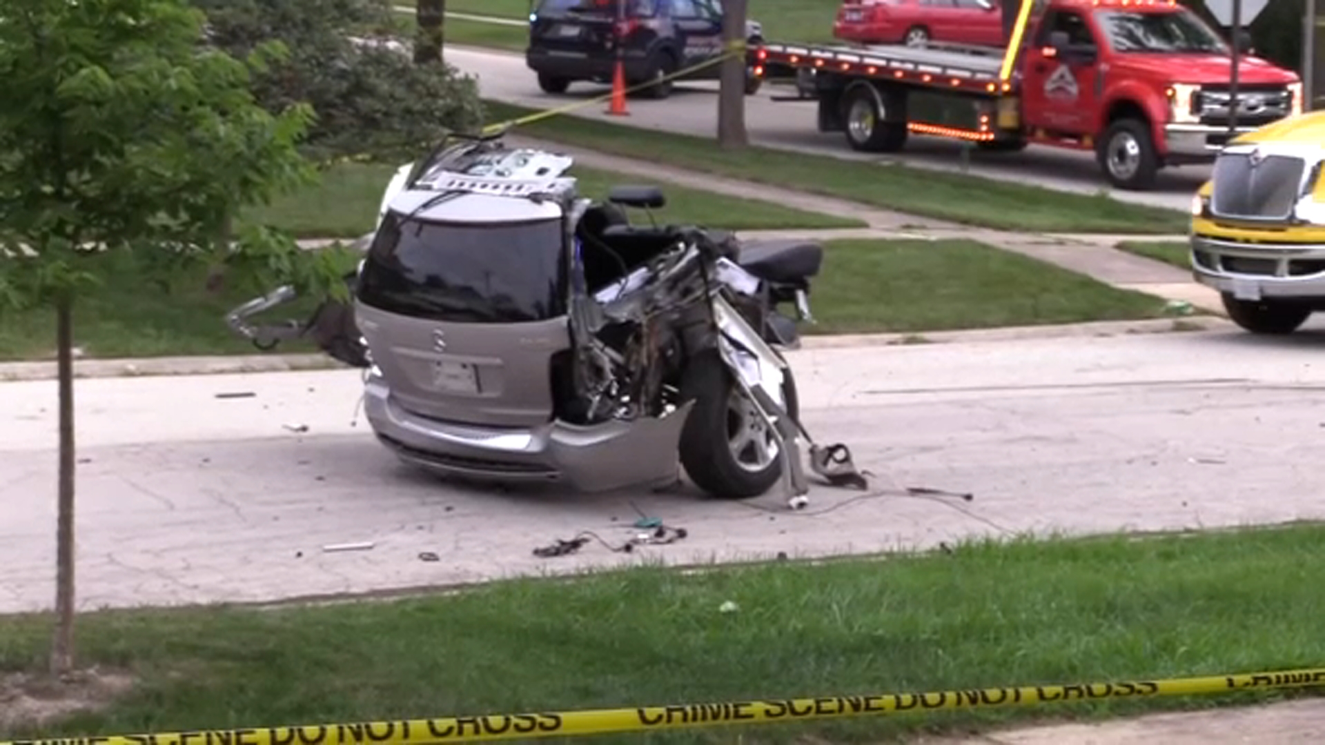 Detail Car Crash Image Nomer 6