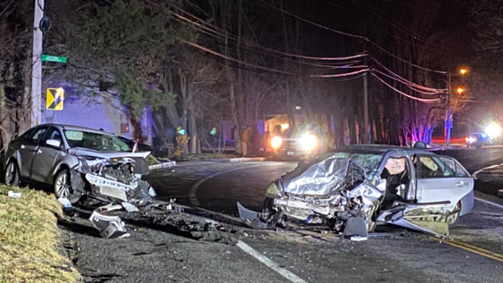 Detail Car Crash Picturs Nomer 38