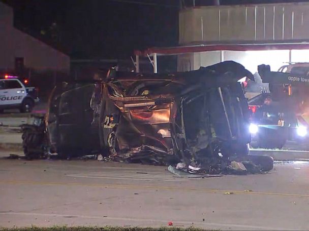 Detail Car Crash Picturs Nomer 44