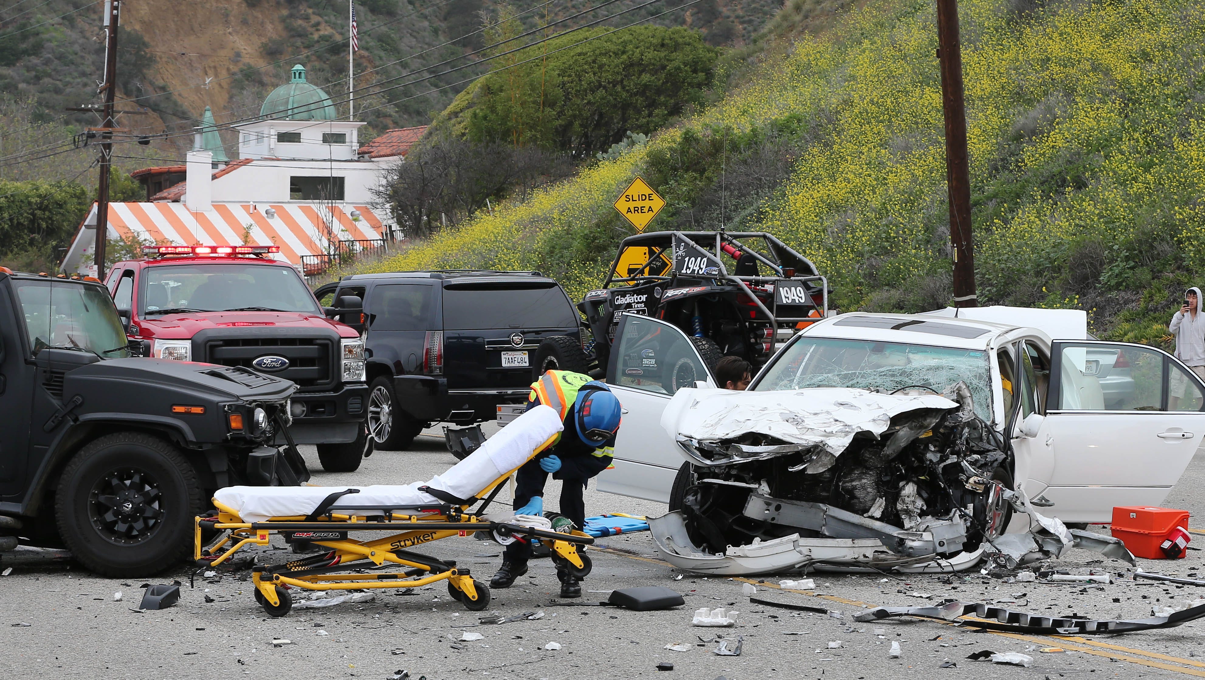 Detail Car Crash Picturs Nomer 53