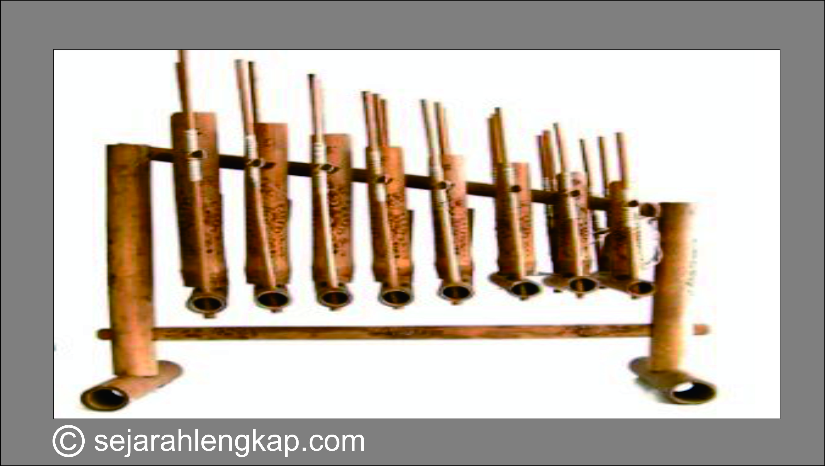 Detail Gambar Angklung Gubrag Nomer 3