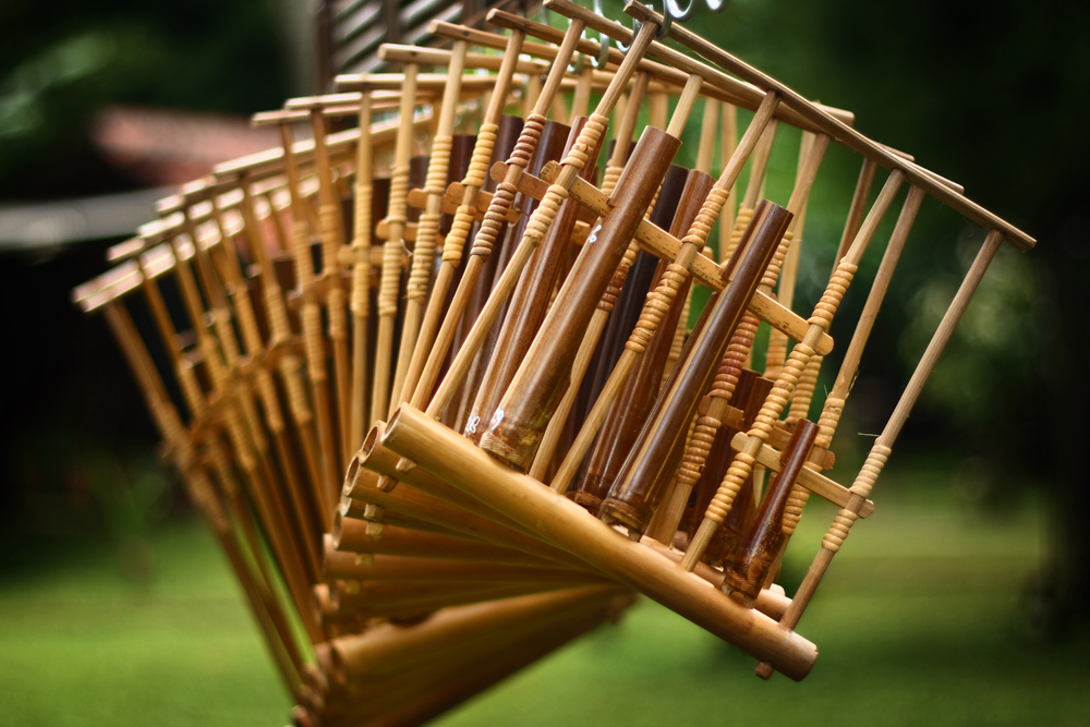 Detail Gambar Angklung Kanekes Nomer 22