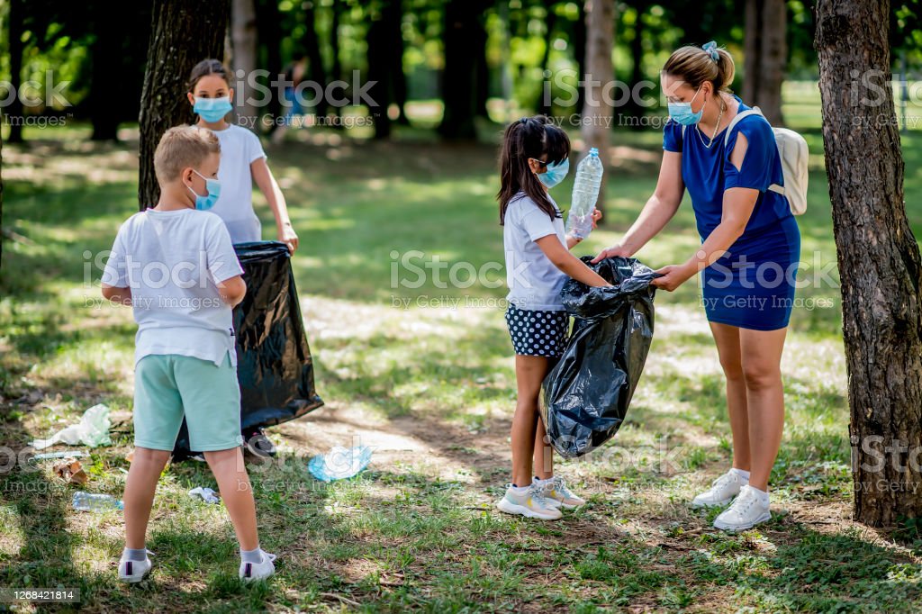 Detail Gambar Animasi Sekolah Yang Bebas Dari Sampah Nomer 21