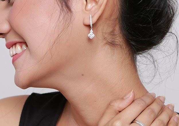 Gambar Anting Untuk Wajah Bulat - KibrisPDR