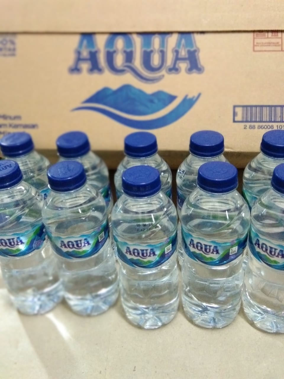 Detail Gambar Aqua Botol Nomer 17
