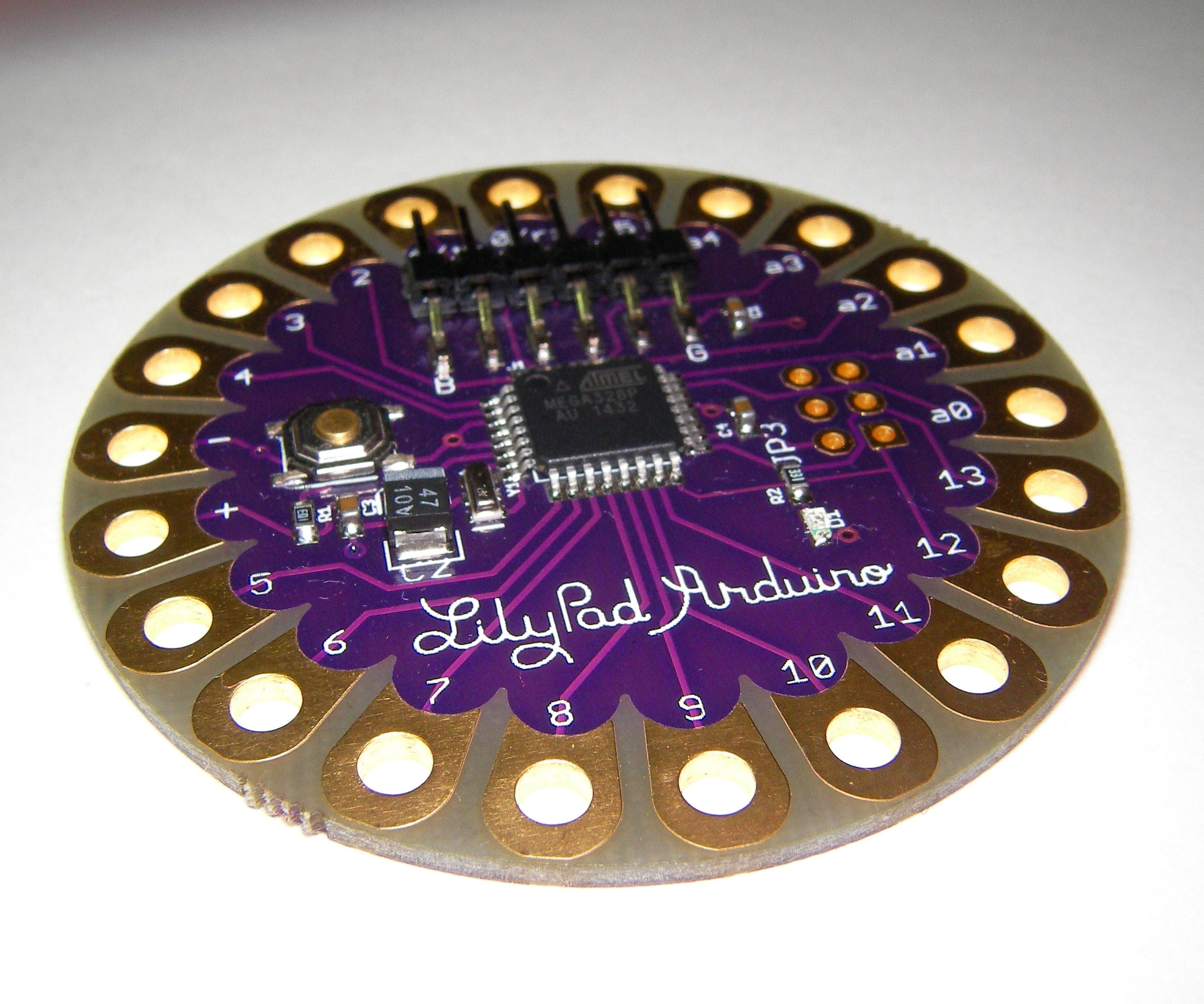 Detail Gambar Arduino Lilypad Nomer 8