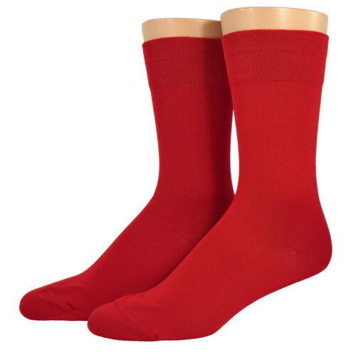 Detail Rote Socken Blauer Anzug Nomer 29