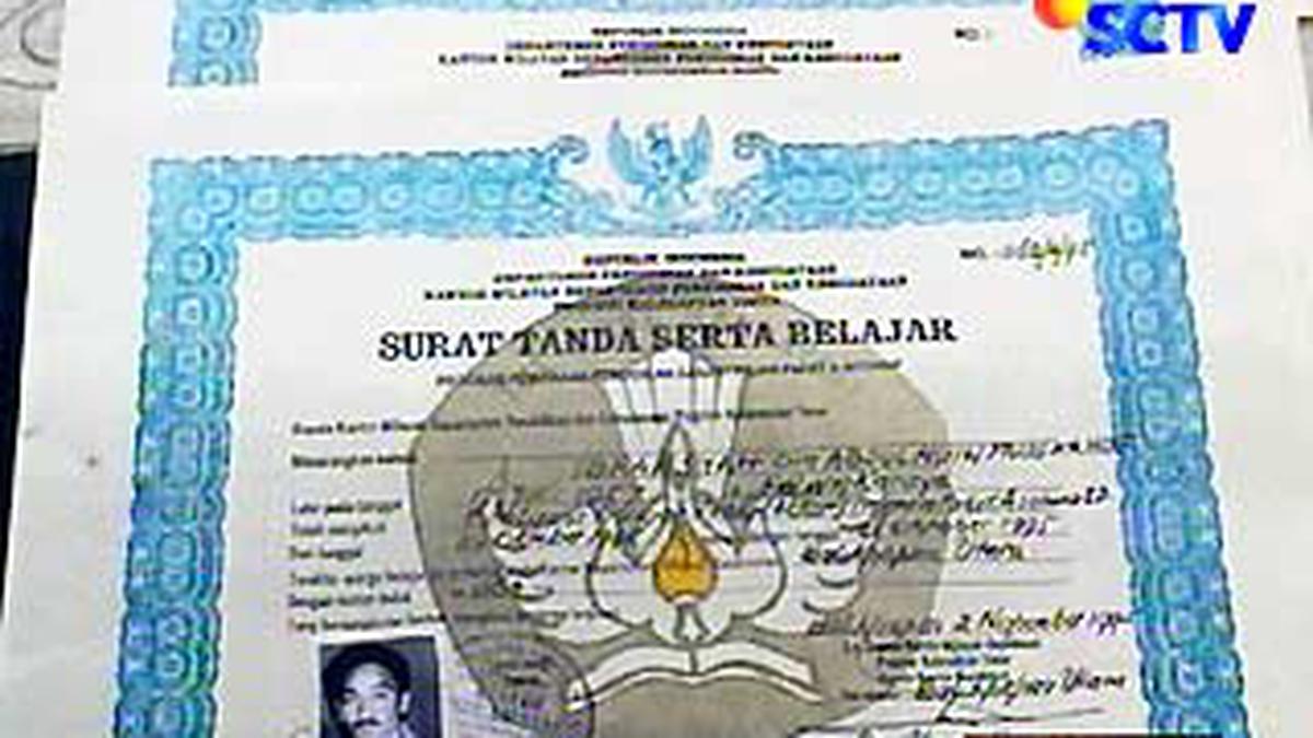 Detail Cara Foto Ijazah Sendiri Nomer 36