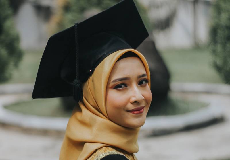 Detail Cara Foto Wisuda Yang Bagus Nomer 21