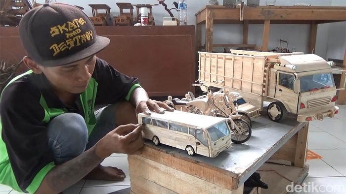 Detail Cara Membuat Mainan Motor Dari Bambu Nomer 29