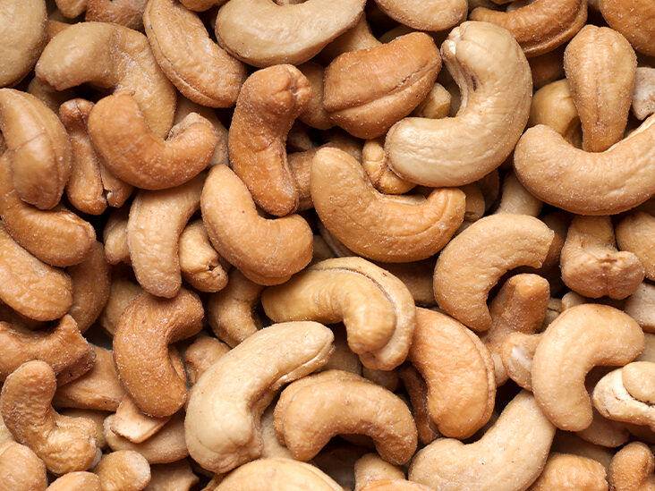 Detail Cashew Plant Image Nomer 51