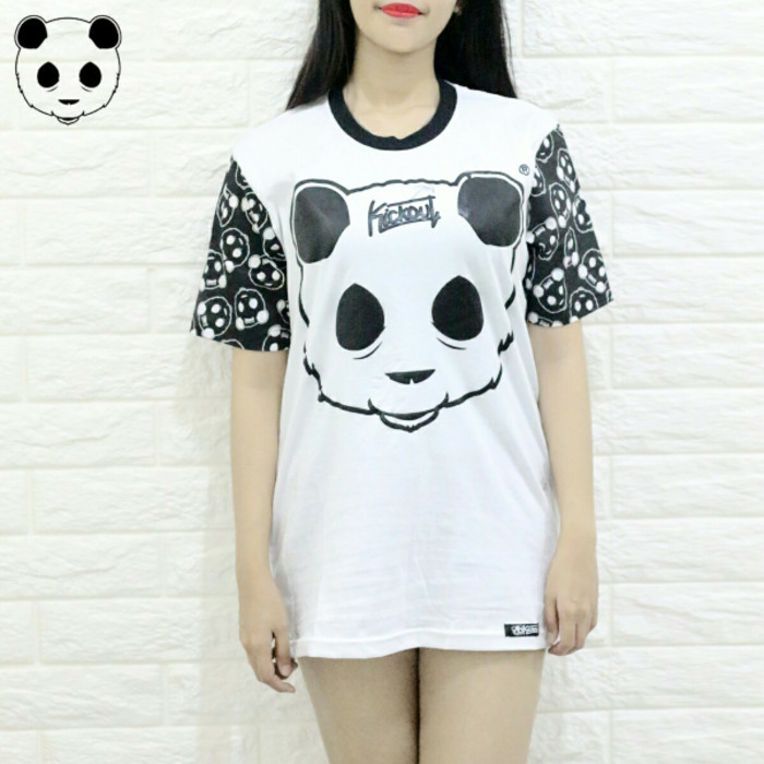 Detail Casual Outfit Pria Kaos Gambar Panda Nomer 16