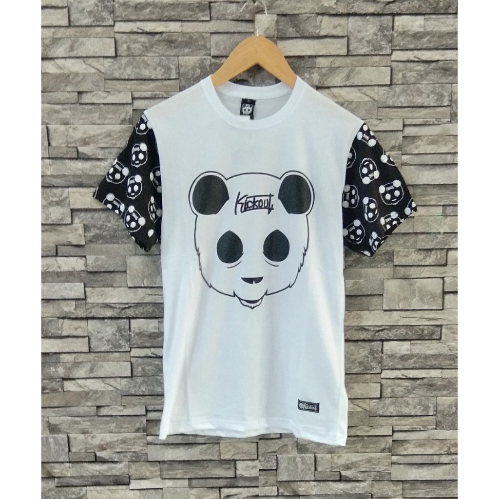 Detail Casual Outfit Pria Kaos Gambar Panda Nomer 49