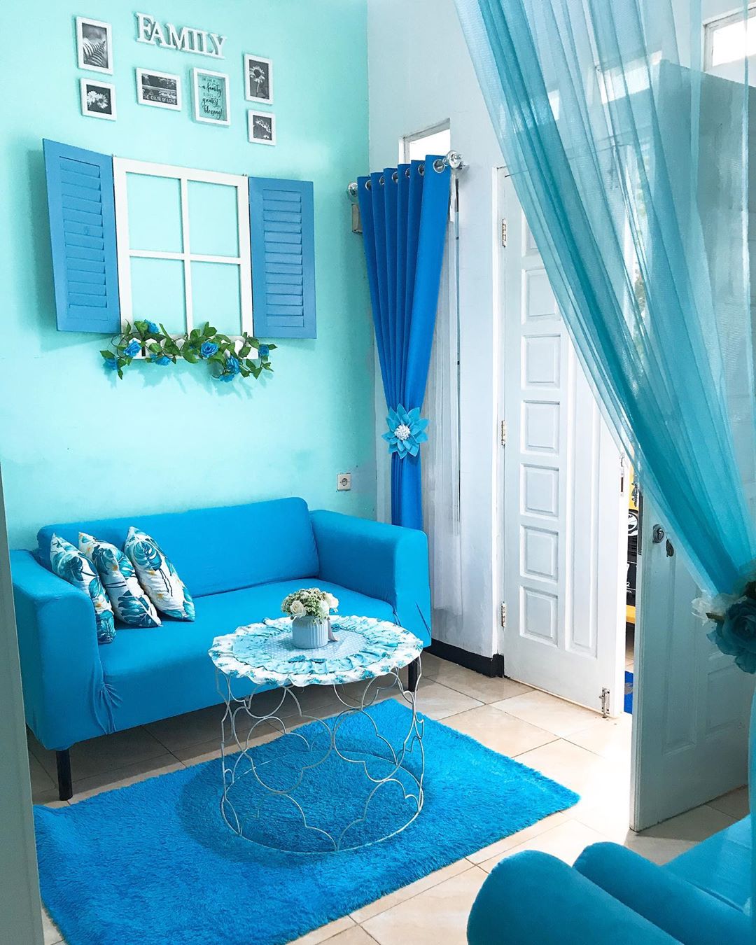 Detail Cat Dinding Rumah Warna Biru Langit Nomer 15