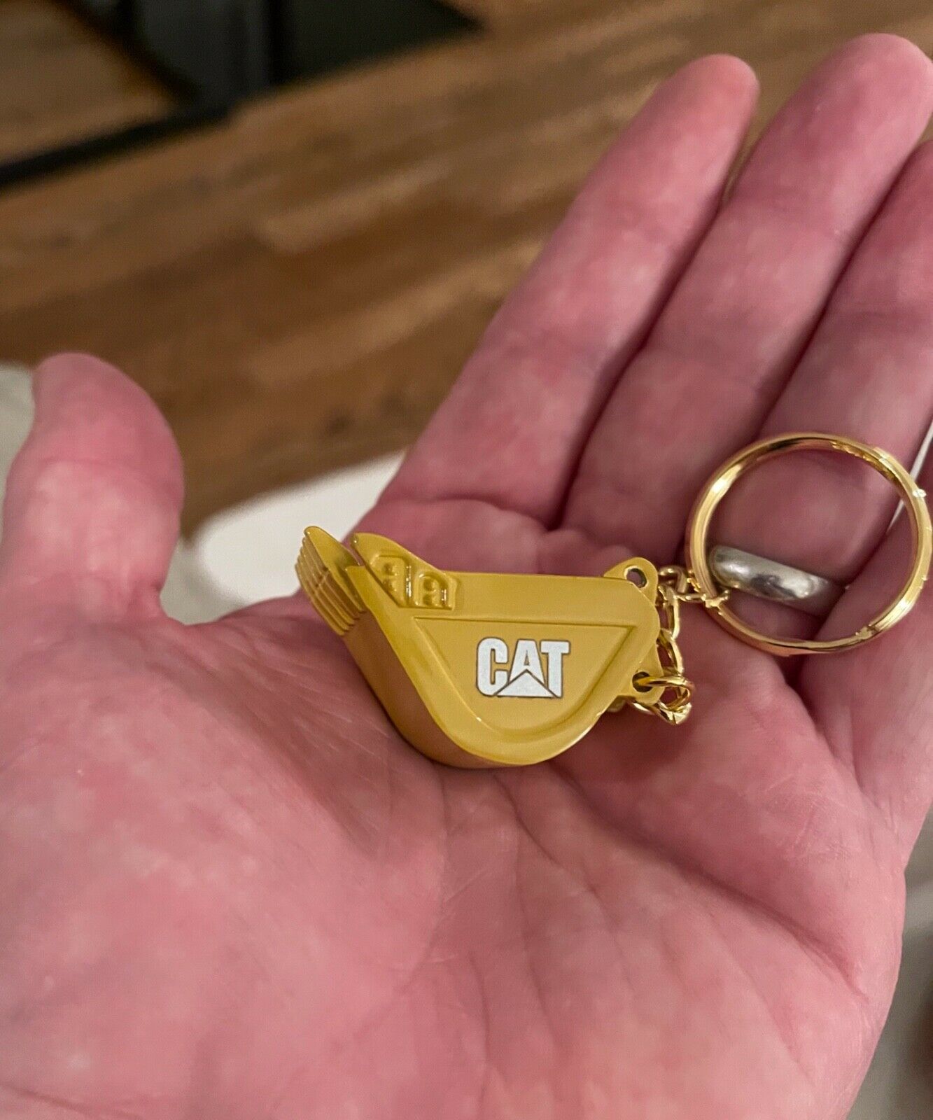 Detail Cat Excavator Bucket Keychain Nomer 48