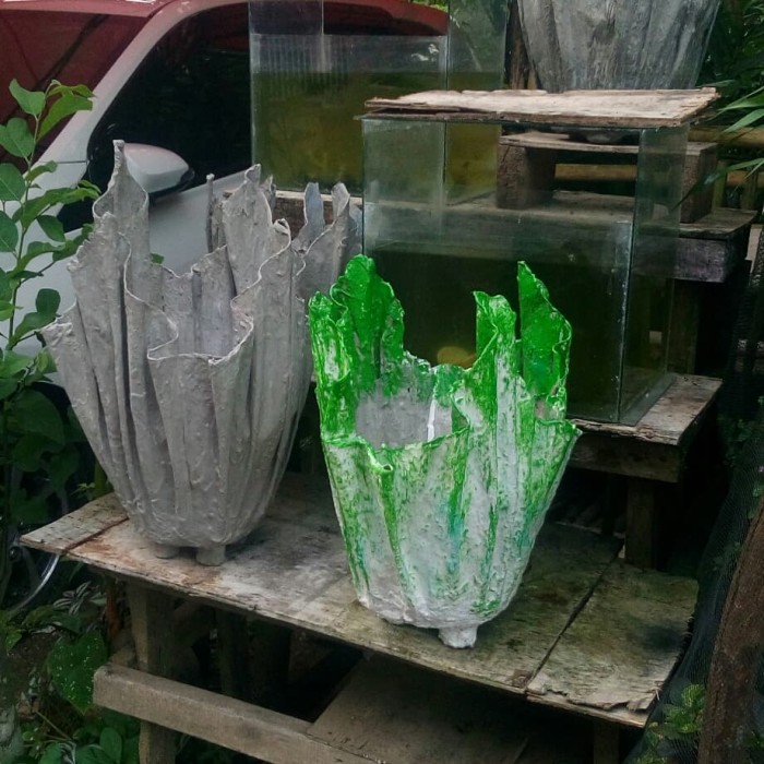 Detail Cat Pot Bunga Nomer 4