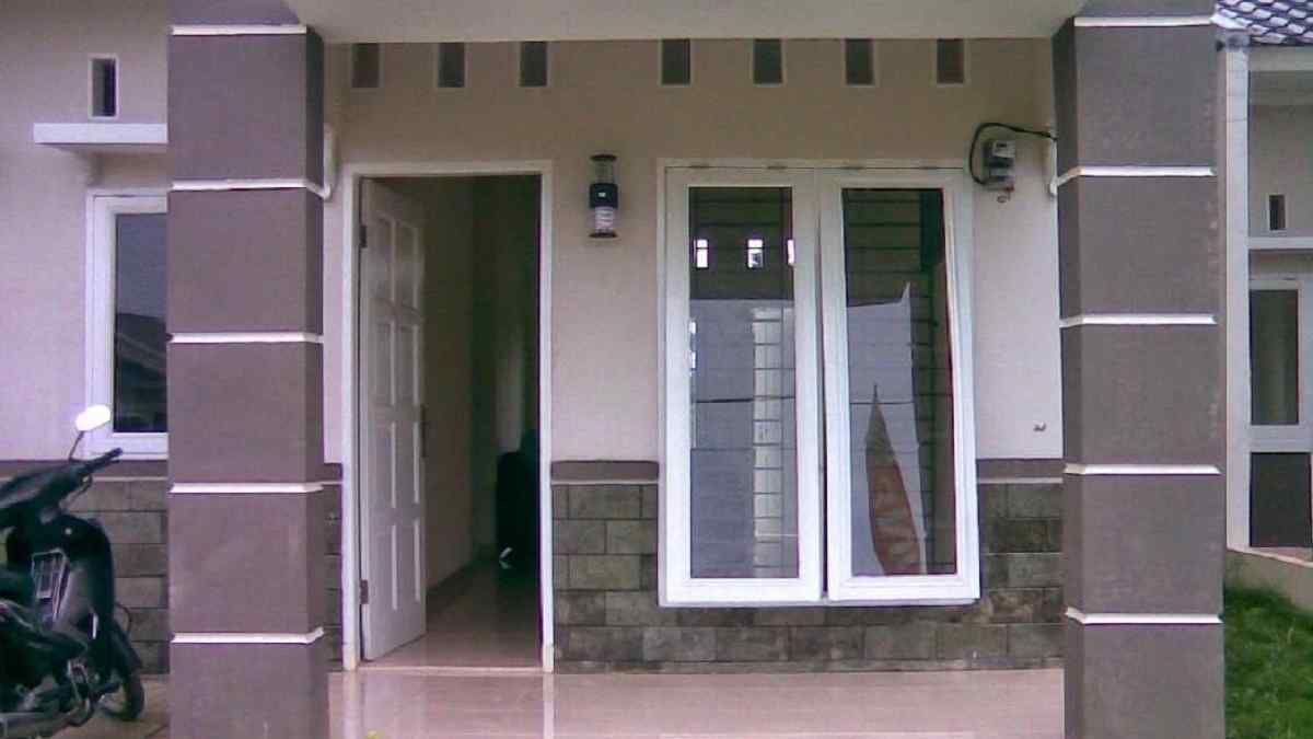 Detail Cat Profil Rumah Nomer 17