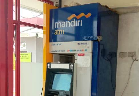 Detail Gambar Atm Mandiri Nomer 34