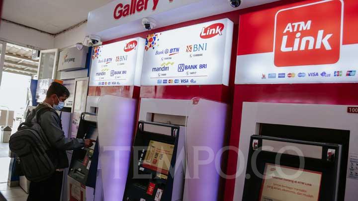 Detail Gambar Atm Mandiri Nomer 42