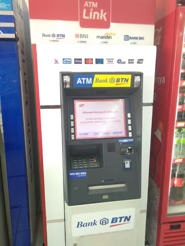 Detail Gambar Atm Mandiri Nomer 48