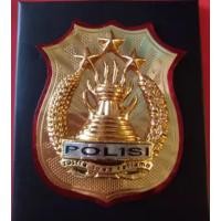 Detail Gambar Atribut Polisi Nomer 11