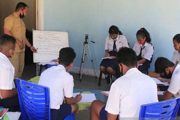 Detail Gambar Atribut Sekolah Dalam Bahsa Inggris Nomer 10