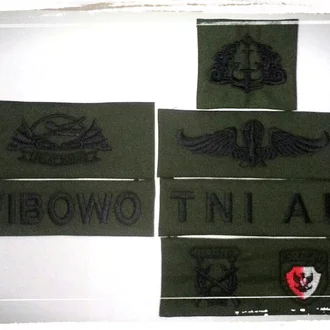 Detail Gambar Atribut Tentara Nomer 26