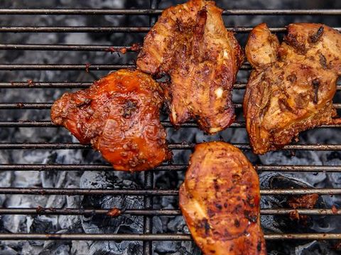 Detail Gambar Ayam Bakar Bumbu Rujak Nomer 22